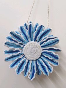 Viral Pipe Cleaner Blue Flower Charm Crossbody Bag