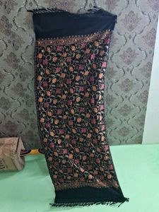 Embroidered Black Shawl 🆕