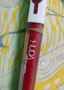 Huda Beauty Matte