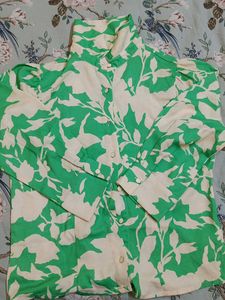 combo set of 4 shirt style tops