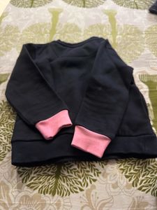 Cute 'Hey Girl' Sweatshirt