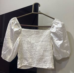 Chic White Ruched Puff Sleeve Top