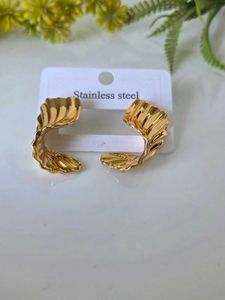 Gold Textured Leaf Earrings