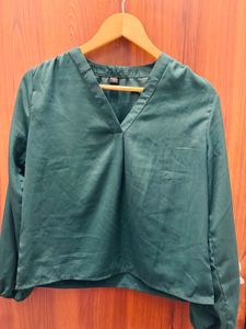 Emerald Green V-Neck Blouse