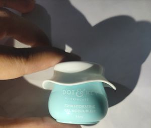 Dot &amp; Key Hydrating Get Moisturizer+ Probiotics