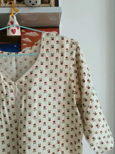 Cream Kurta with Red Floral Print