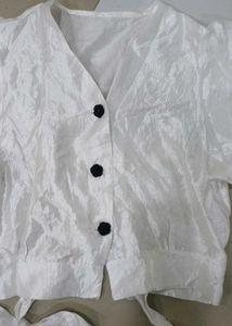 Korean White Puff Sleeve Cropped Top