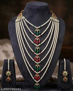 Brand New Elegant Marble Pearl Necklace Set