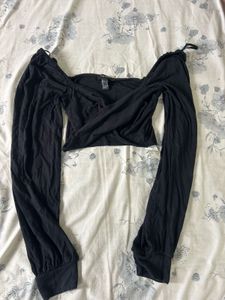 Chic Black Off-Shoulder Long Sleeve Top