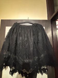 black textured skirt FREE SIZE knee length