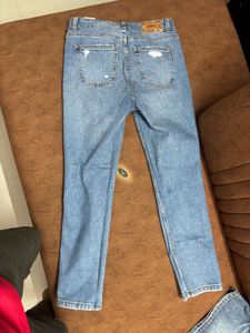 Stylish Ripped Blue Jeans