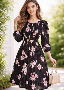 Elegant Floral Print Pleated Midi Dress