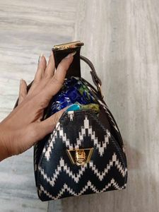 box handbag
