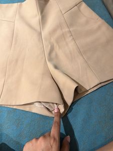 Stylish Beige High-Waisted Shorts