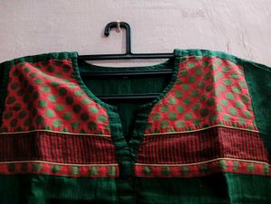 Green Kurta with Decorative Neckline