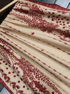 Women Cream Printed Embellished Woollen Kurta Set
