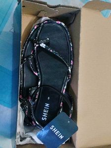 Floral Print Strappy Sandals
