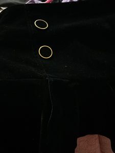 Chic Black Velvet Mini Skirt