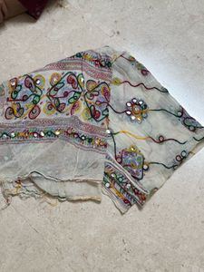 Navratri Mirror work White dupatta