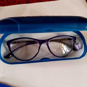 Glasses with charm