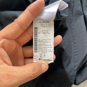 Men's Short Sleeve Black Button-Up Shirt