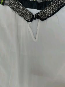 Chic White Blouse with Embellished Collar