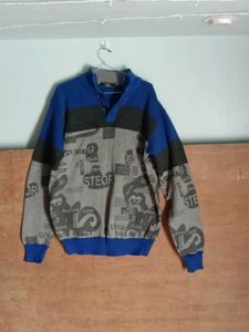 Stylish Graphic Print Sweater