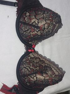 Enamor 32C Blace Lace Bra
