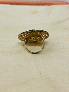 Sparkling Black Gemstone Ring