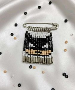 Spider-Man Inspired Beaded Safety Pin Set
