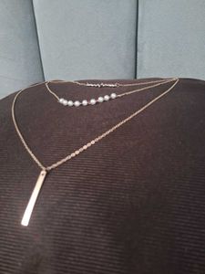 ❗️PRICE DROP❗️✨️Triple Layered Necklace✨️
