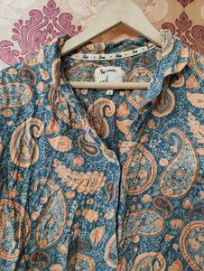 Stylish Paisley Print Button-Up Top