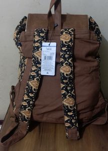 Brand New Avaasa Printed Bagpack