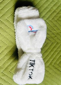 Brand New White Plush Headband ✨✨✨