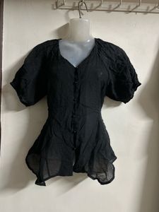 Chic Black Button-Up Blouse