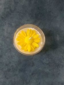 Decorative Flower Jar Candle with mint fragrance