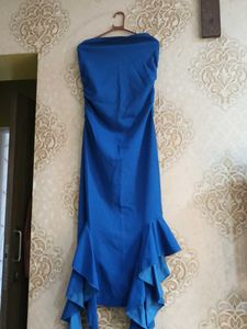 Elegant Blue Strapless Party Dress