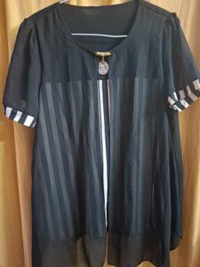 Elegant  Black striped top