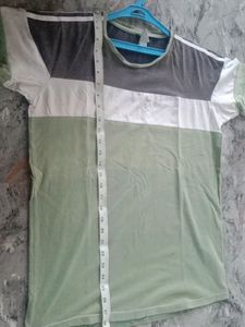 Mans Round Nack T Shirt