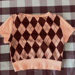 Argyle V-Neck Short Sleeve Top