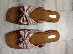 Stylish Brown Bow Sandals