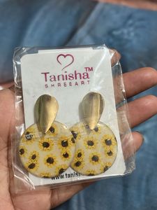Tanisha Shreeartearrings