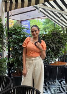 Balloon sleeve crop top