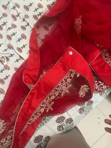 Red bridal duppata