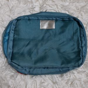 medicine organizer/cosmetic organizer