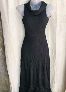 Sleek Black Sleeveless Dress