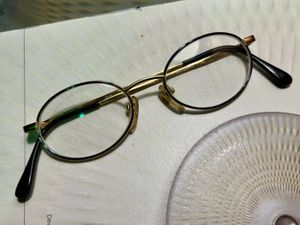 Vintage Oval Gold-Rimmed Eyeglasses for Kids