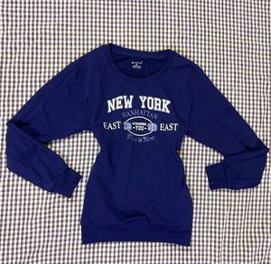 Blue "New York Manhattan" Sweatshirt