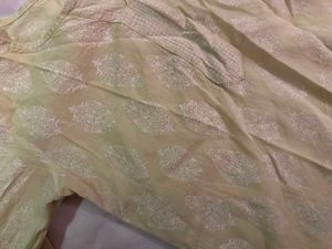 Cream Kurta with Leaf Pattern