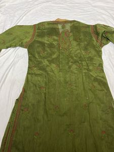Elegant Green Embroidered Kurta